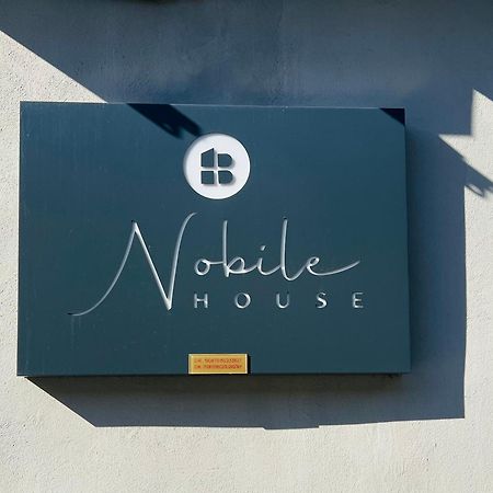 Nobilehouse Lägenhet CTA Exteriör bild